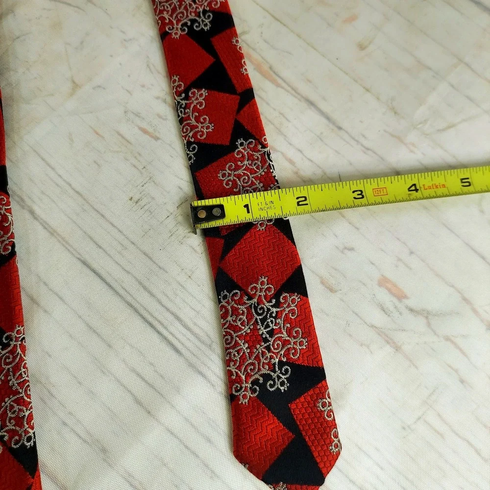 Haband Tie Woven in Como‎ Italy Geometric Pattern Red Black Mens Necktie